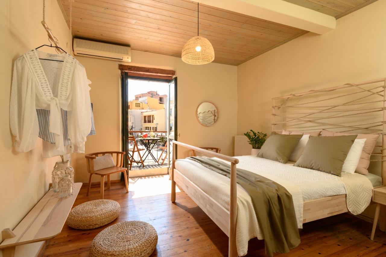 Monastery Apartment, A Unique House Hriszí Aktí Haniá Kültér fotó